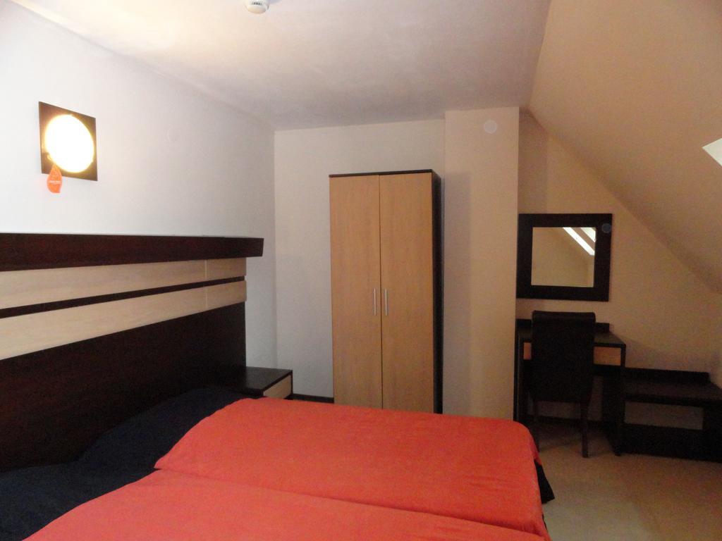 Hotel Byalo More بانيت الغرفة الصورة
